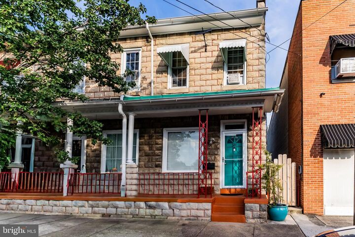 321 Arch Street  Carlisle PA 17013 photo