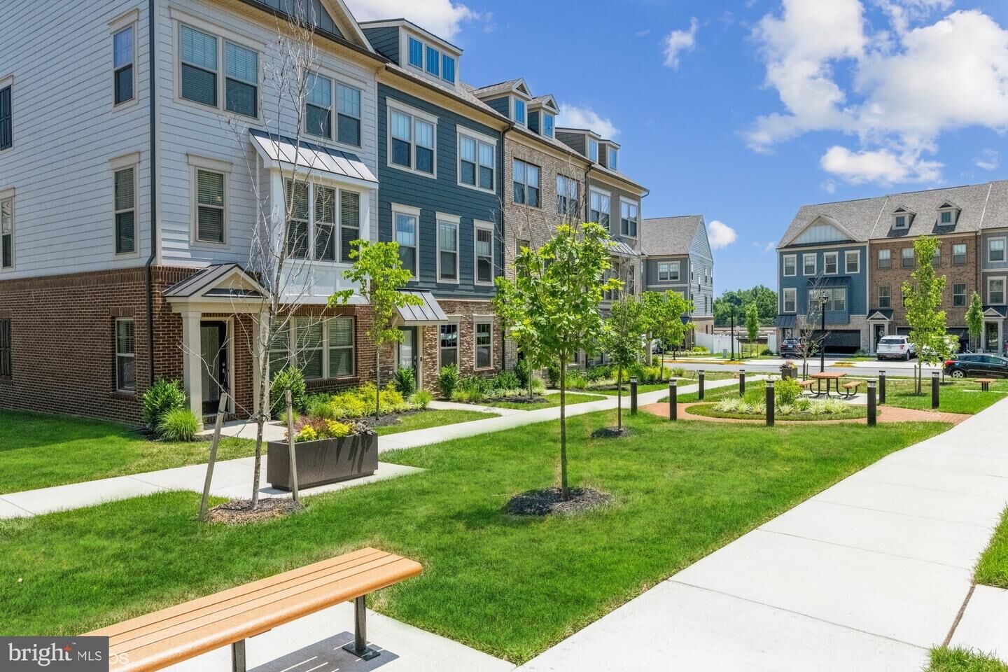 Property Photo:  301 Petite Sirah Terrace SE  VA 20175 