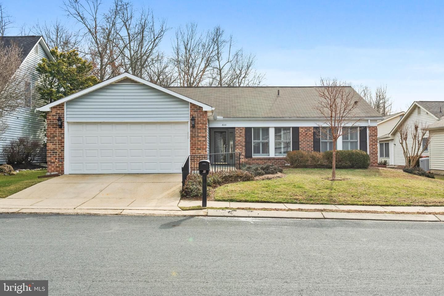 Property Photo:  823 Coxswain Way  MD 21401 