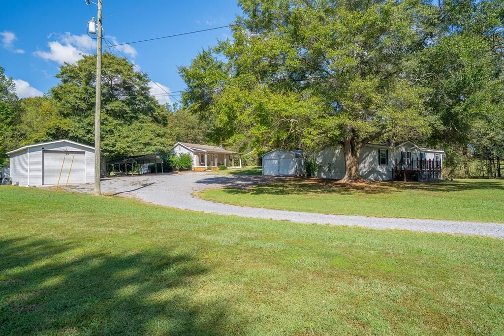 Property Photo: 3147 Cleveland Hwy GA 30721