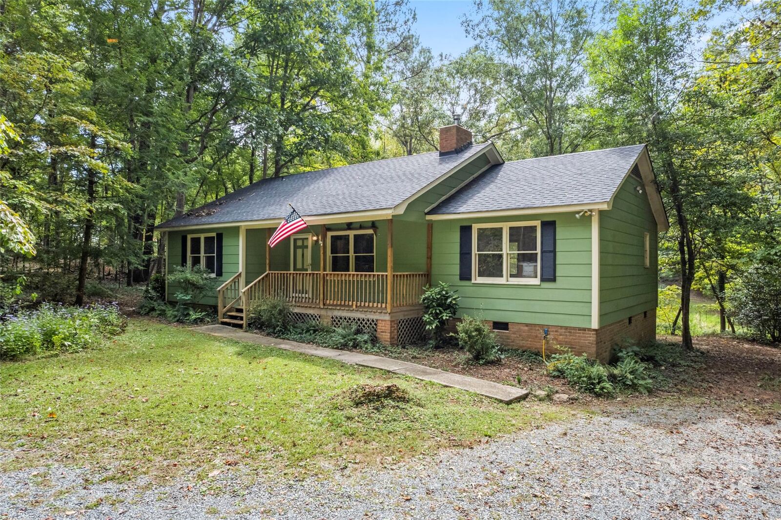Property Photo:  6601 Sadler Road  NC 28173 