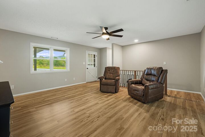 Property Photo: 1007 Dula Road NC 28777