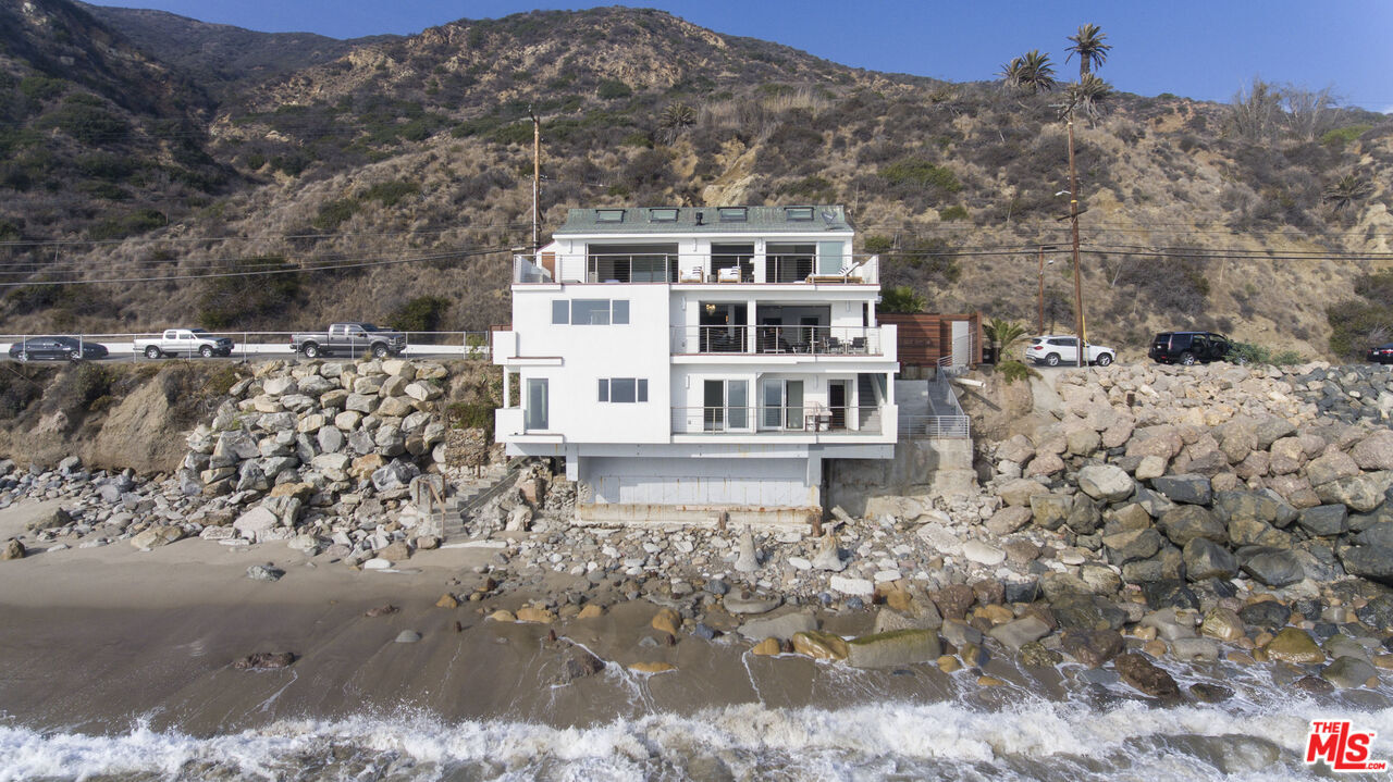Property Photo:  19562 Pacific Coast Hwy  CA 90265 