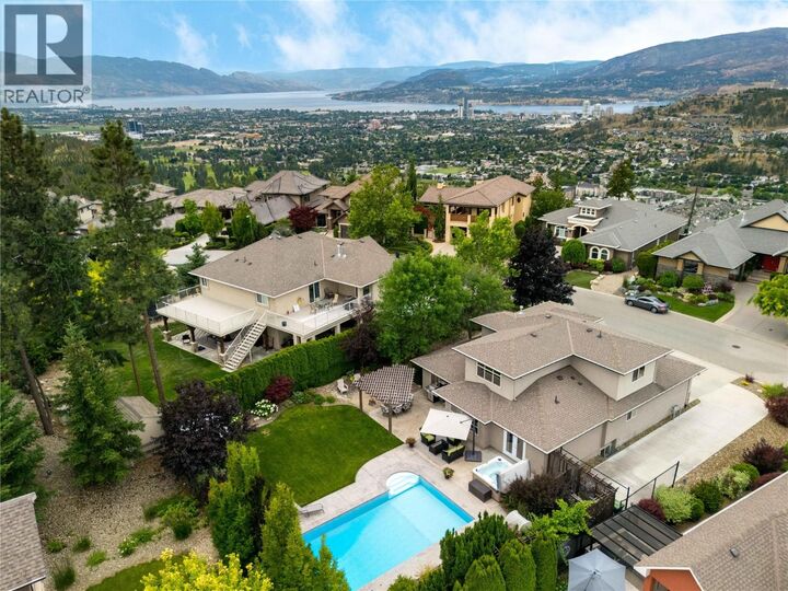 Property Photo:  2464 Selkirk Drive  BC V1V 2R7 
