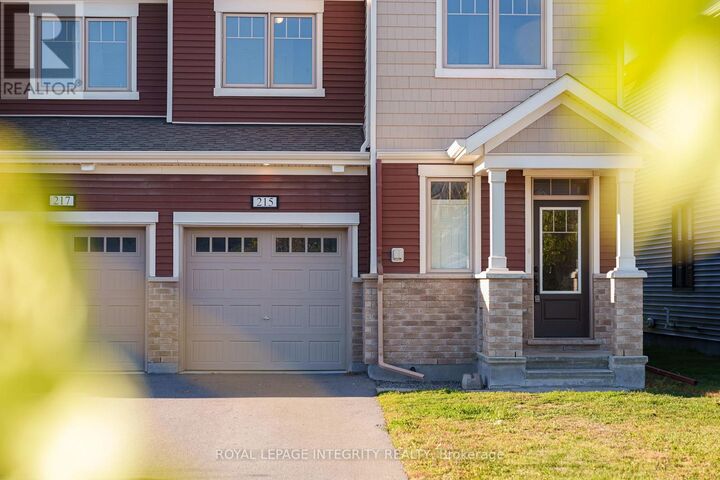 Property Photo:  215 Merak Way  ON K2J 6N7 