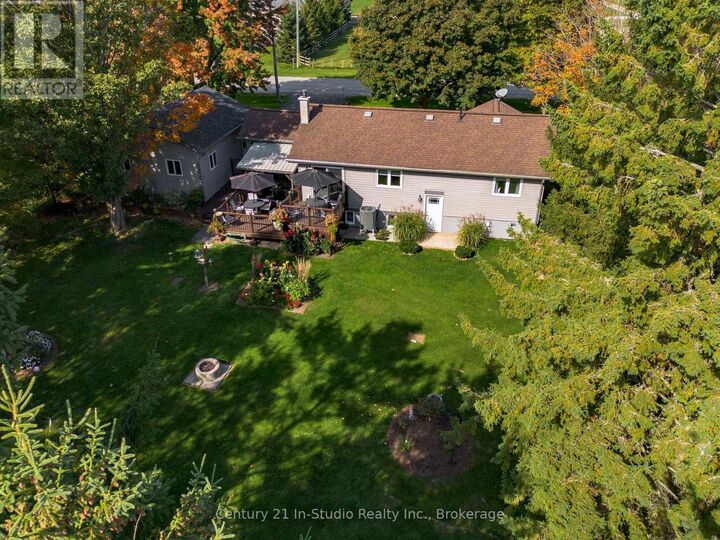 Property Photo: 21532 Grey 16 Road ON N0H 2N0