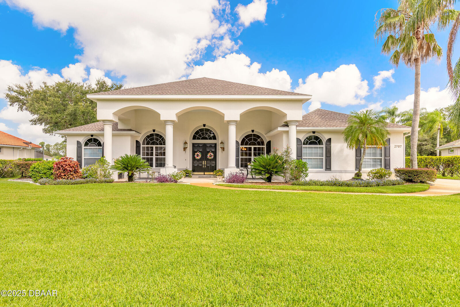 Property Photo:  2707 Winterford Drive  FL 32128 