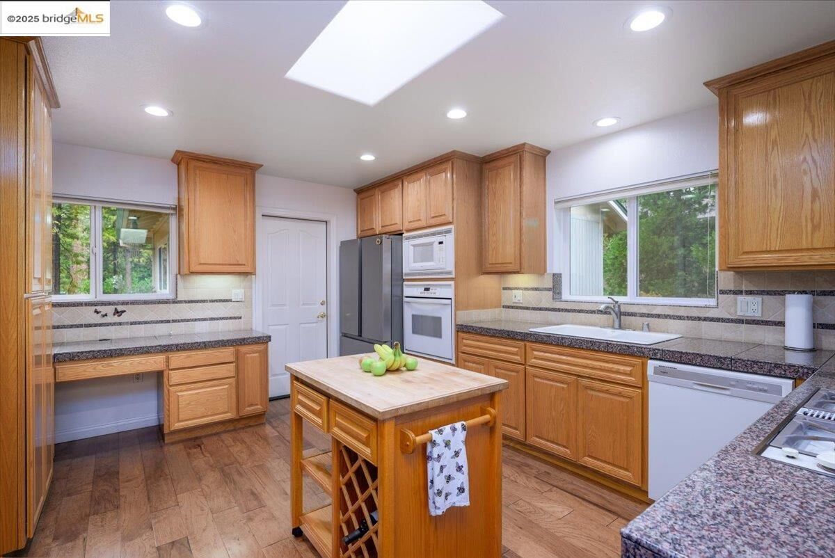 Property Photo: 22749 Confidence Rd CA 95383