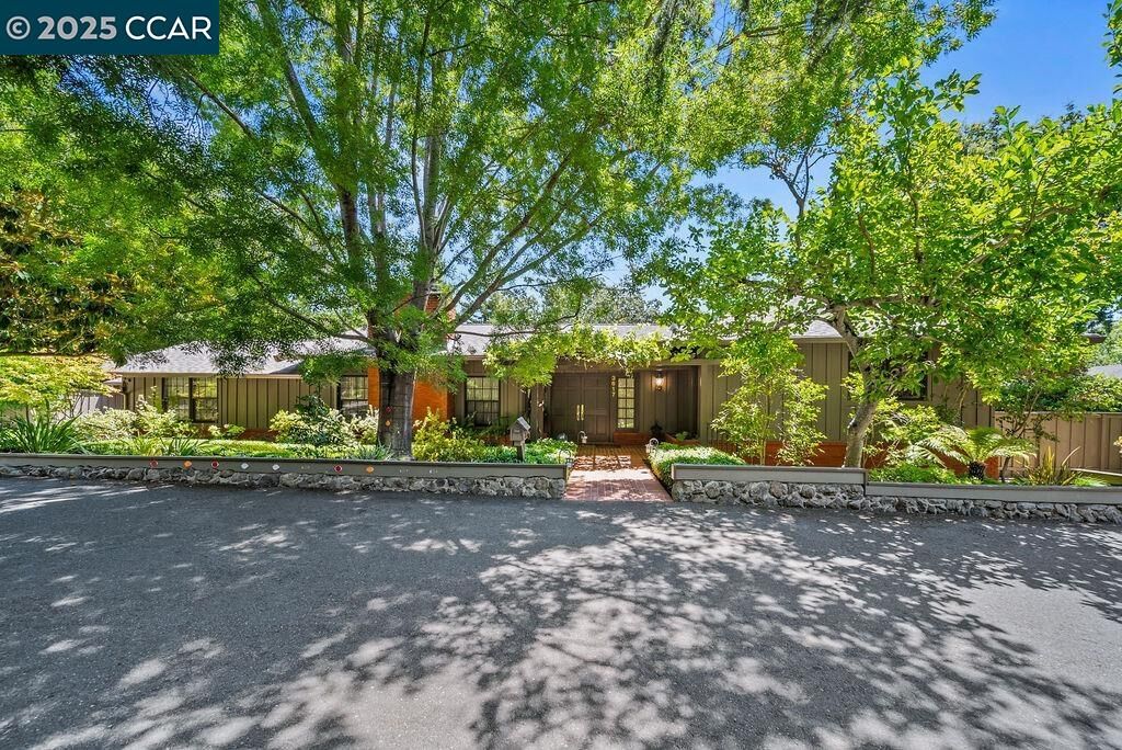 Property Photo: 3617 Happy Valley Glen Rd CA 94549