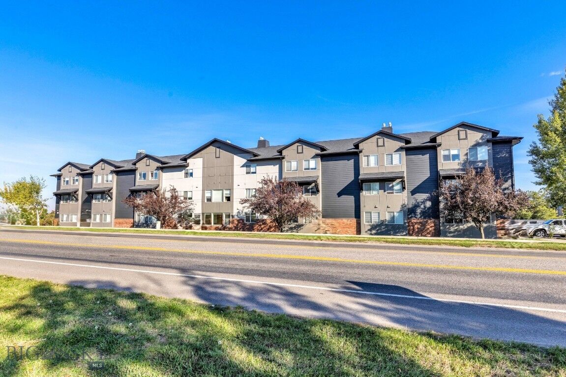 Property Photo:  1225 W Kagy Boulevard  MT 59715 