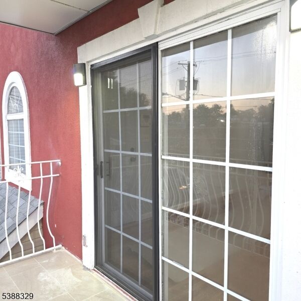 Property Photo:  22 Boylan St 1  NJ 07106 