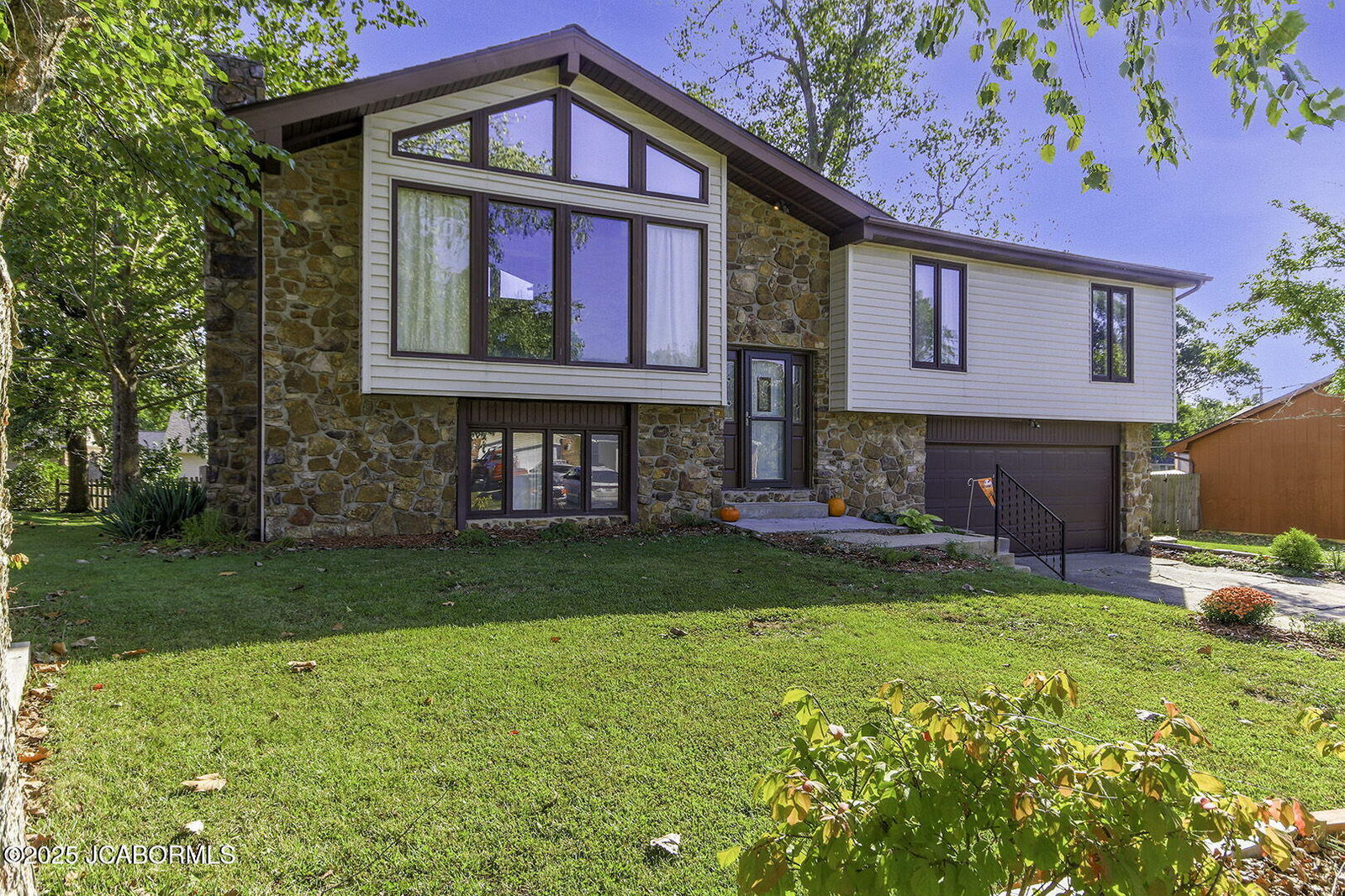 Property Photo: 1346 Bennington Street MO 65265