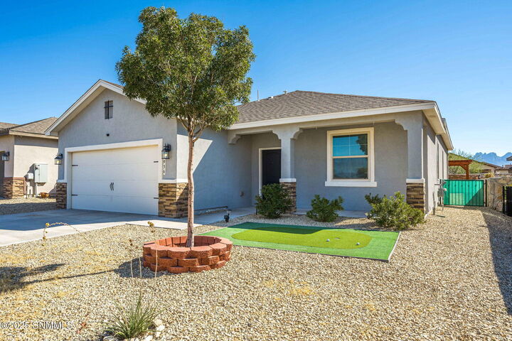 Property Photo: 3936 Pennsylvania Place NM 88012