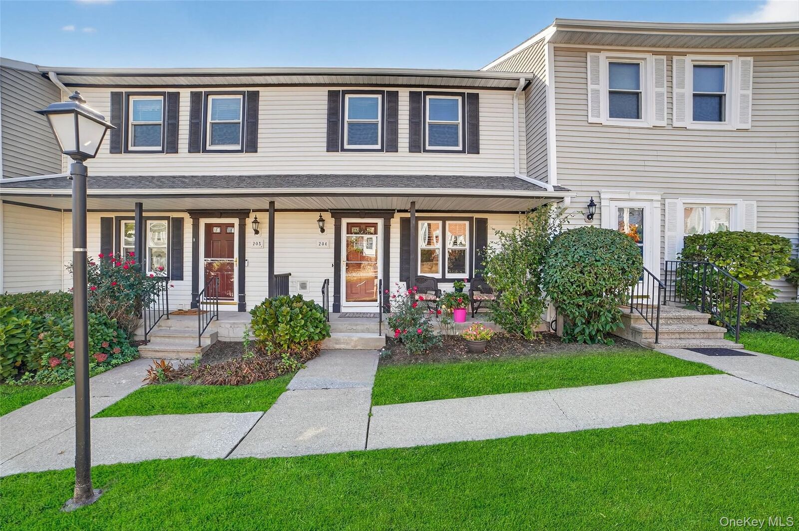 Property Photo:  204 Mallard Way  NY 10566
