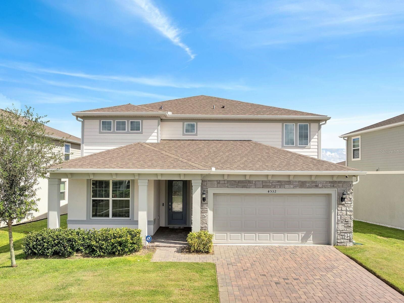 Property Photo:  4532 Gliding Wave Street  FL 34787 