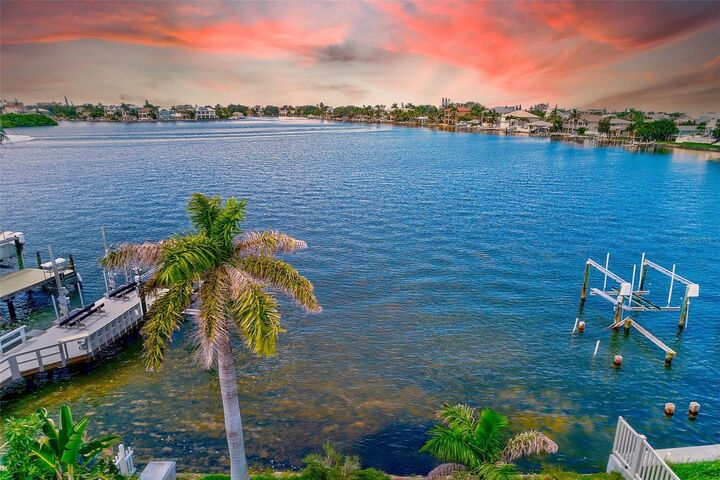 Property Photo: 521 20th Avenue FL 33785