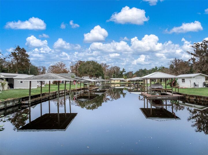 Property Photo:  612 Dragonfly Lane  FL 33857