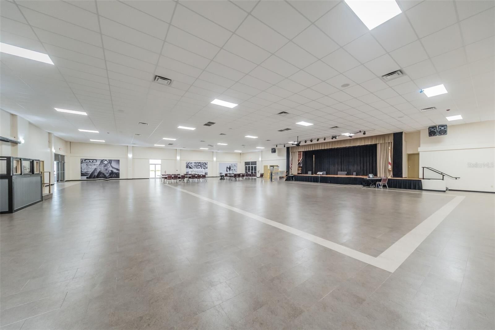 Property Photo:  2384 Tahitian Lane 22  FL 33763 