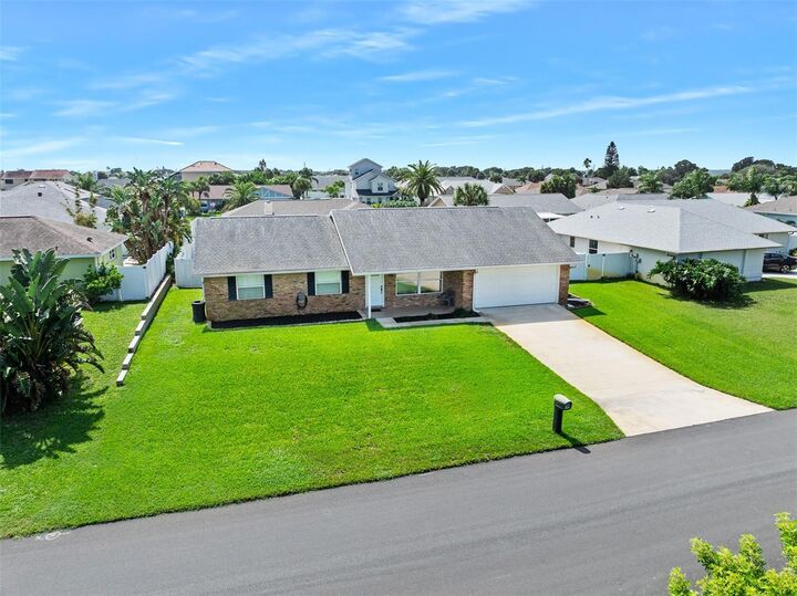 Property Photo:  39 Sea Island Drive N  FL 32176 