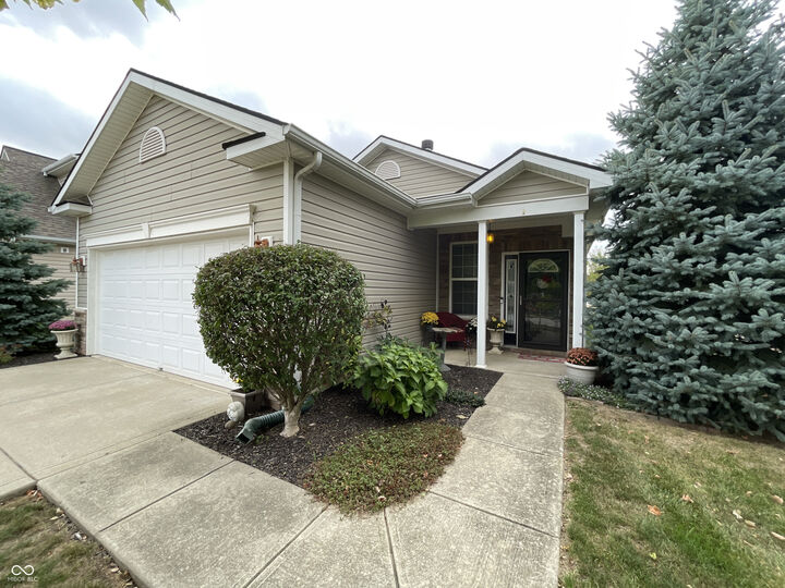 3812 Dusty Sands Road  Whitestown IN 46075 photo