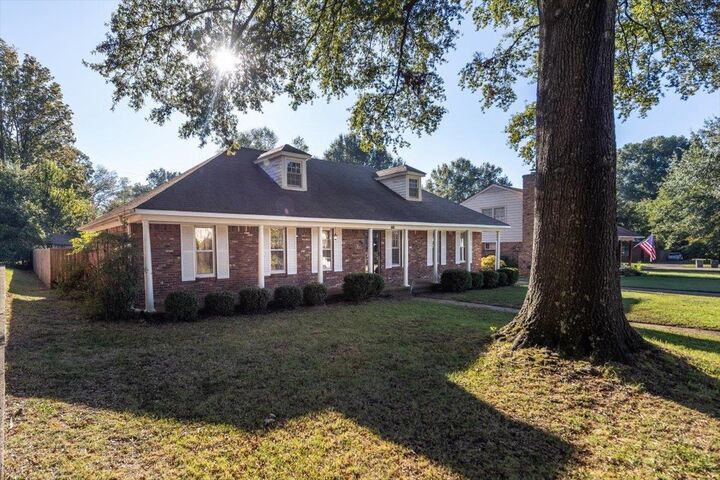 Property Photo:  2354 Glencliff St  TN 38119 