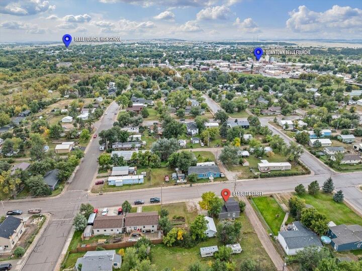 Property Photo: 811 Butte Street SD 57717-0000