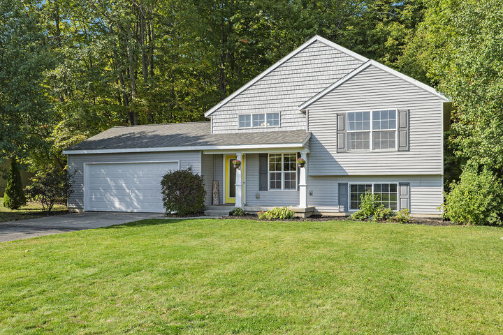 Property Photo: 2053 Winston View Drive NE MI 49319