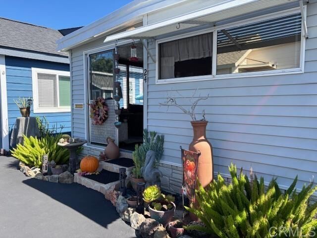 Property Photo:  170 Diana Street 24  CA 92024 