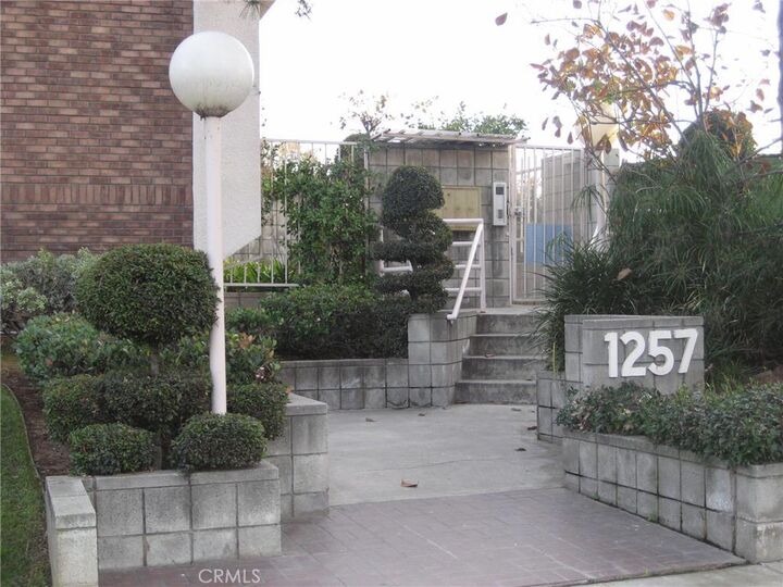 Property Photo:  1257 Huntington Drive A  CA 91030 