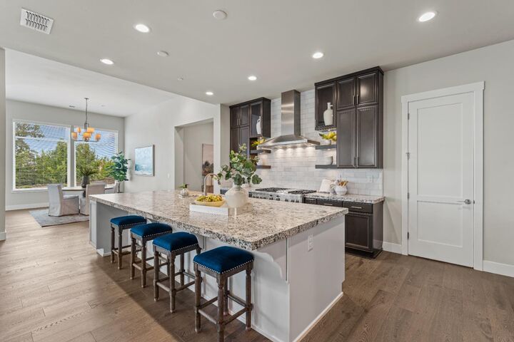 Property Photo: 100 Chardin Place CA 95762