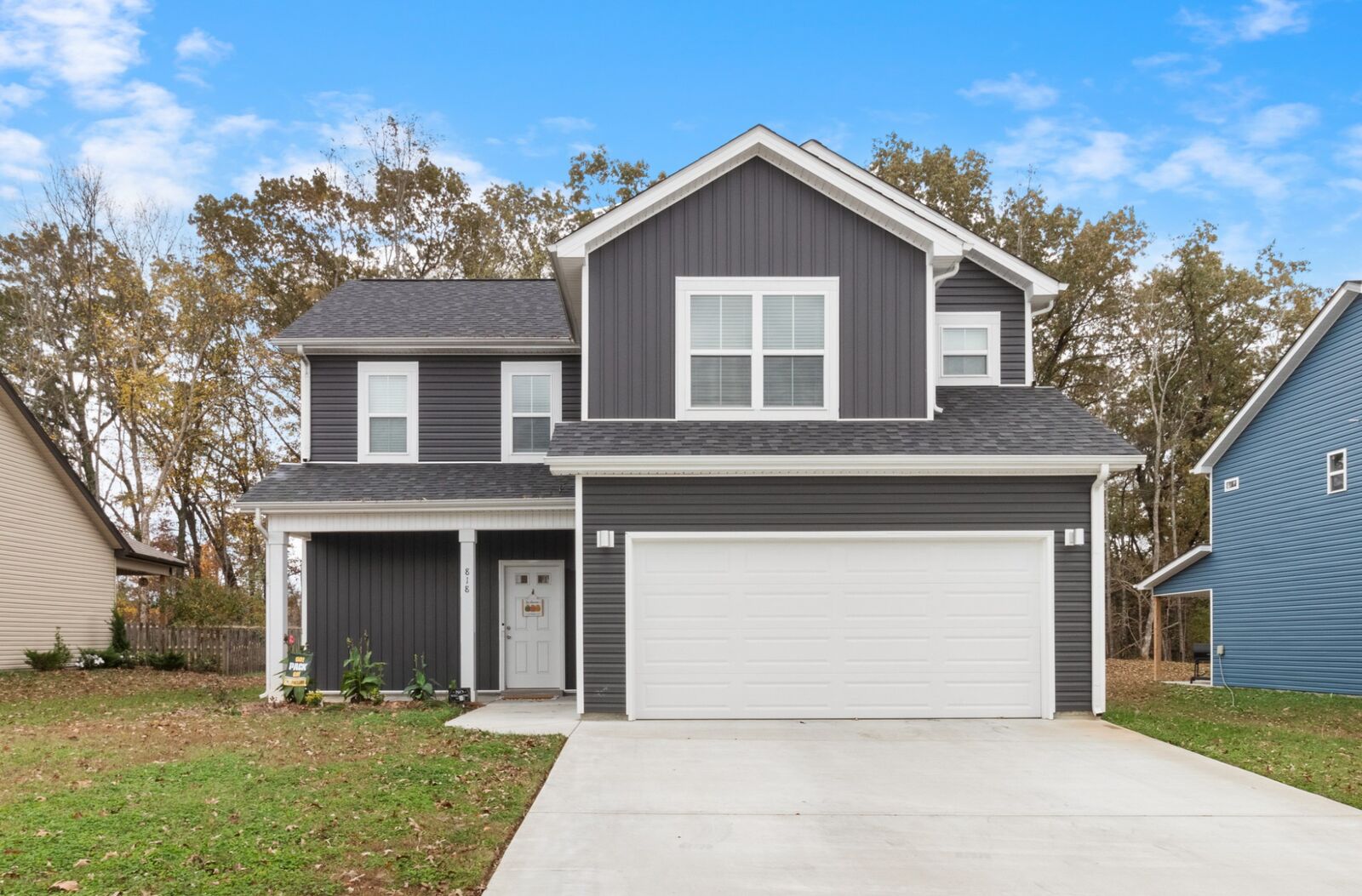 Property Photo: 818 Marksman Ct TN 37042
