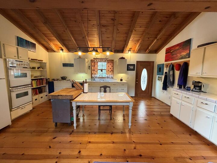 Property Photo: 445 Twin Creeks Road GA 30513