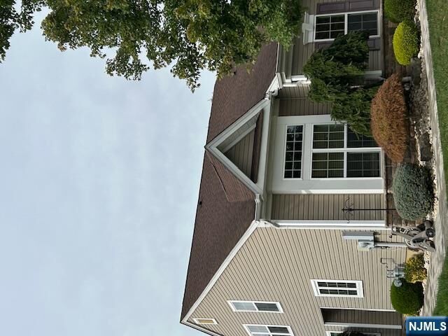 Property Photo:  35 Timber Hill Drive  NJ 08831 