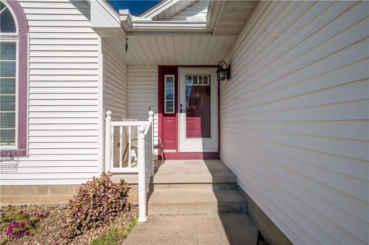 Property Photo: 6488 S Timberidge Drive OH 44515