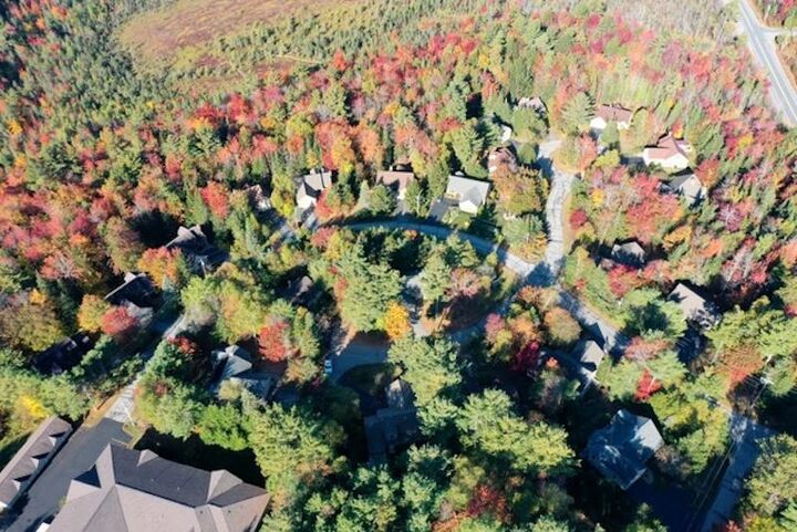 Property Photo:  16 Clover Lane  NH 03257 