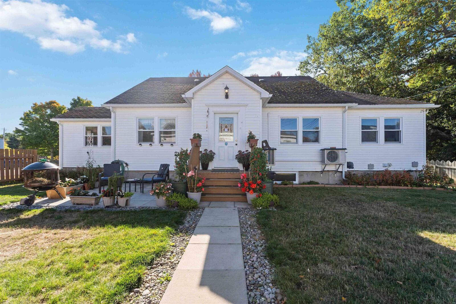 Property Photo: 796 & 800 Main Street NS B0P 1R0