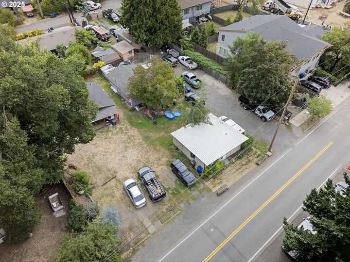 Property Photo:  4600 NE 72nd Ave  OR 97218 