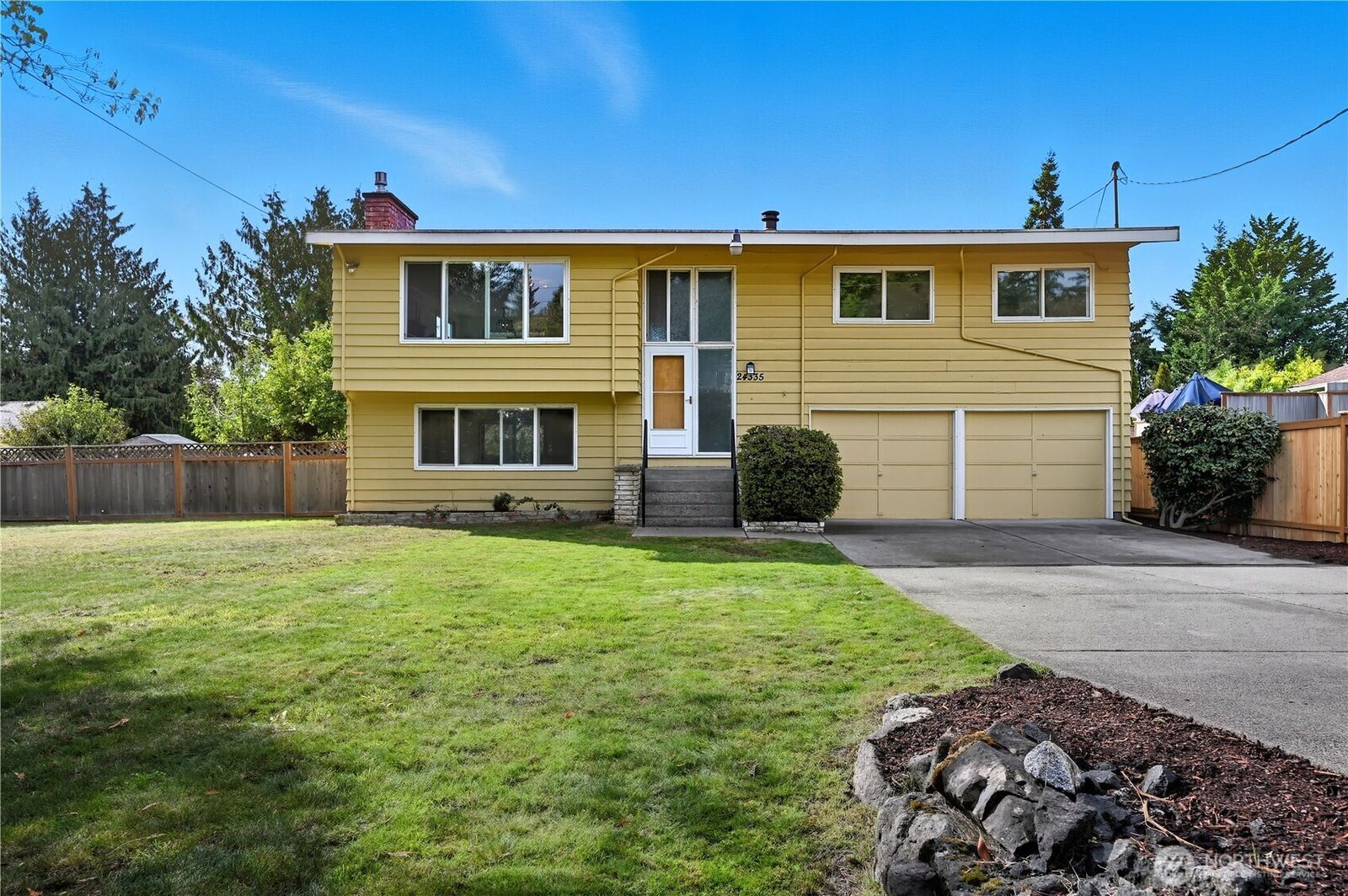 Property Photo:  24335  24th Avenue S  WA 98198 