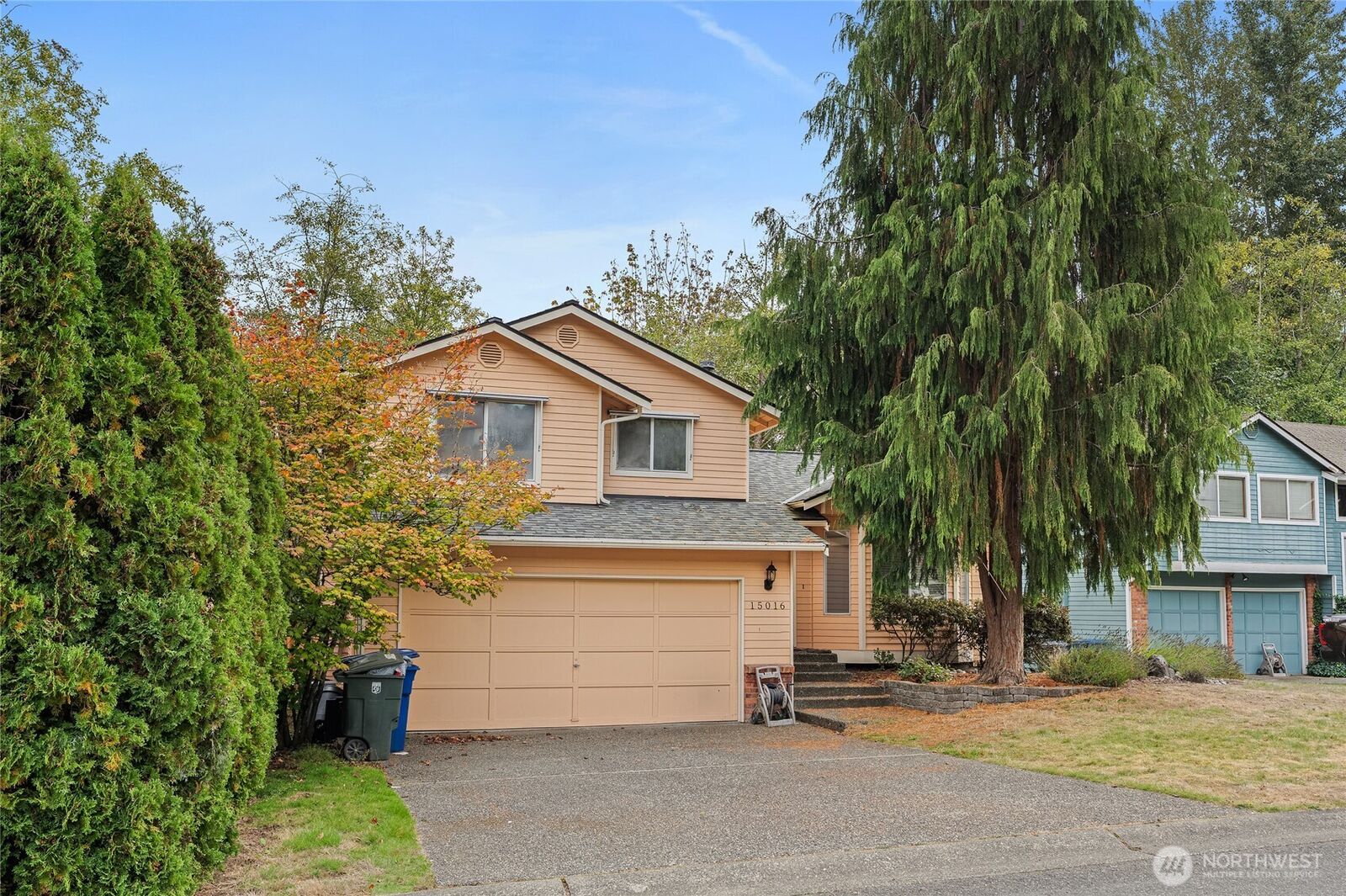 Property Photo: 15016 87th Avenue NE WA 98028