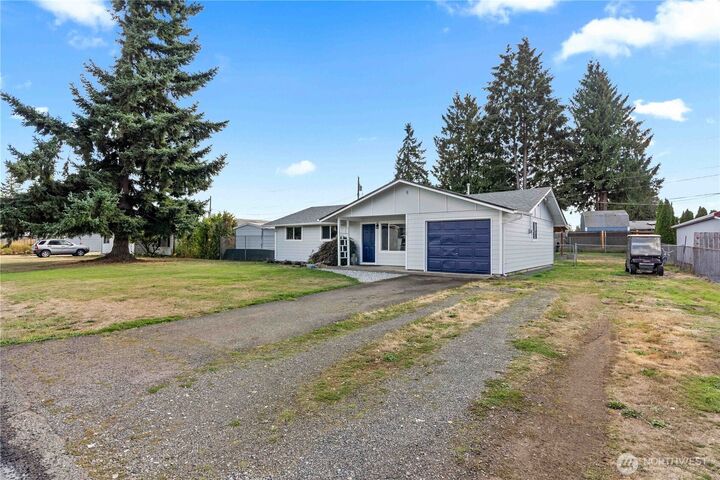 Property Photo:  1124  139th Street E  WA 98455 