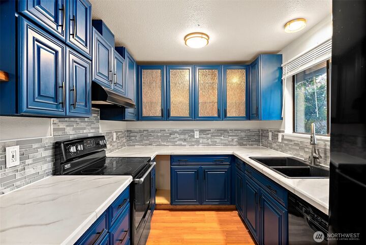 Property Photo: 7143 SE Grant Street WA 98366
