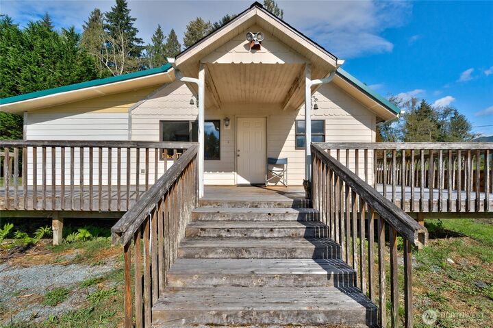 Property Photo: 23404 Prairie Road WA 98284