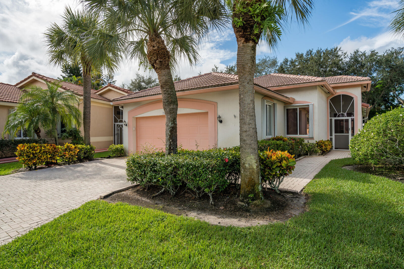 Property Photo:  9160 Bay Point Circle  FL 33411 