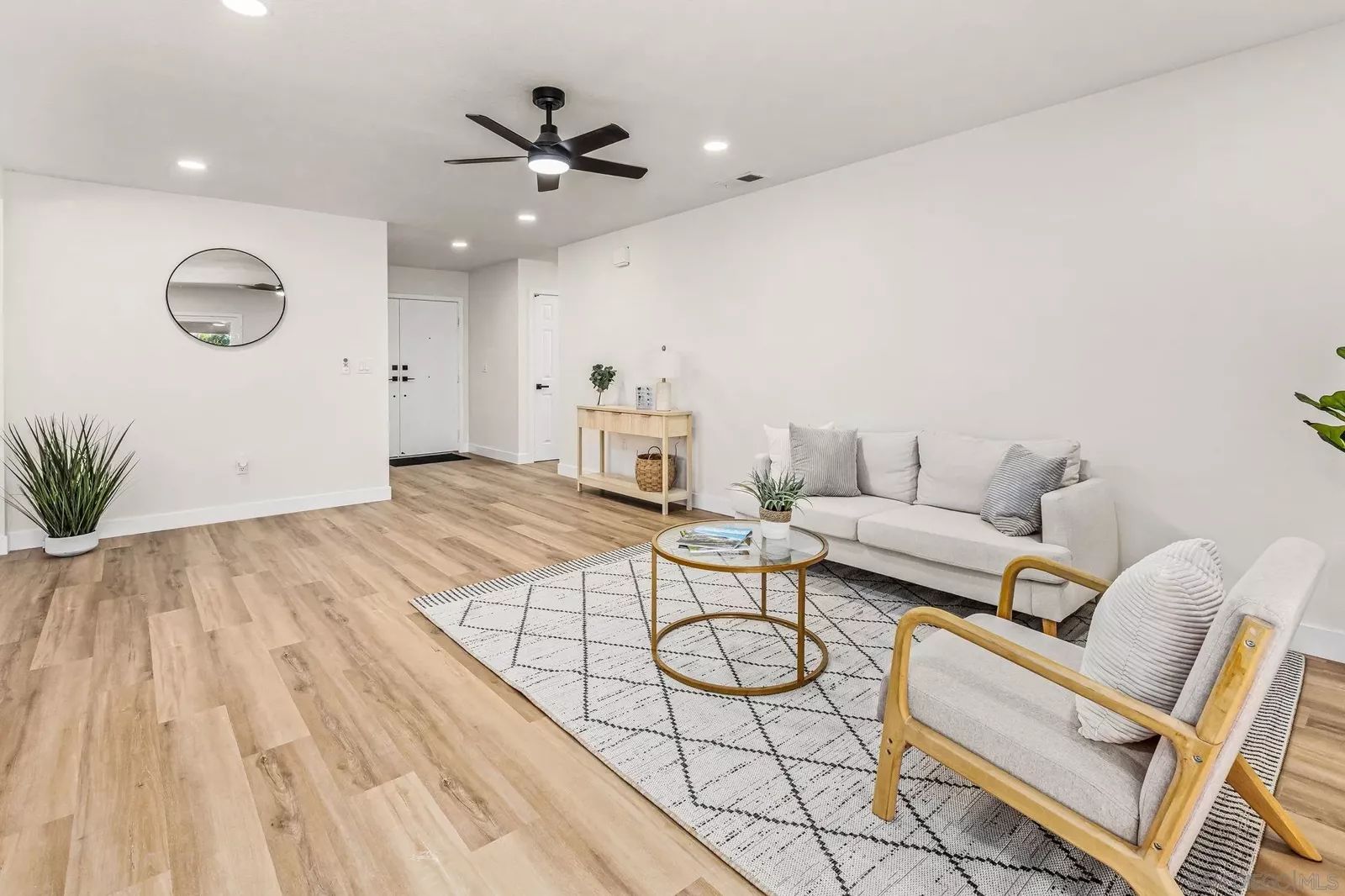 Property Photo:  4137 Alana Cir North  CA 92056 