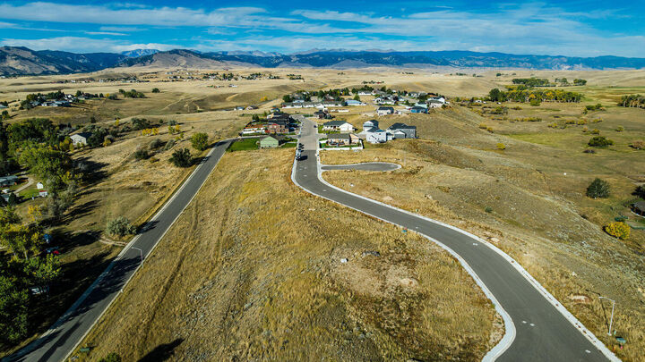 Property Photo: 210 Coyote Court WY 82834