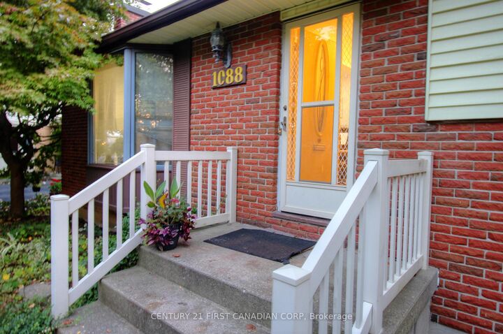 Photo de la propriété: 1088 Kingston Avenue ON N6H 4C8