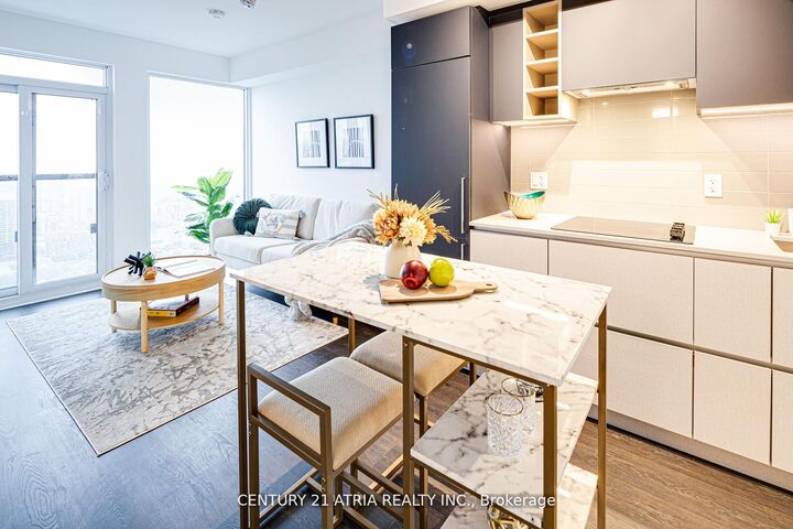 Property Photo: 319 Jarvis Street 5011 ON M5B 0C8