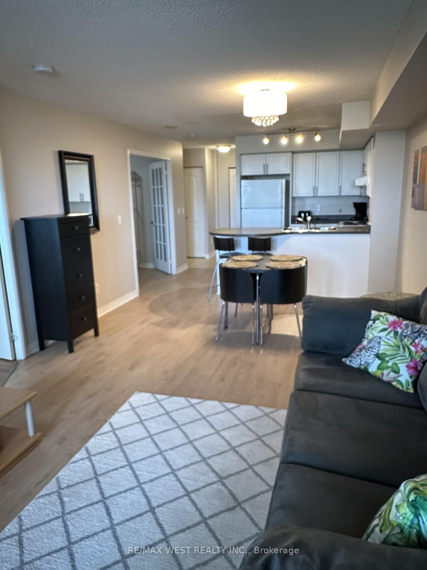 Property Photo:  17 Barberry Place 2015  ON M2K 3E2