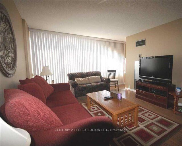 Property Photo:  1655 Pickering Parkway 801  ON L1V 7E9 