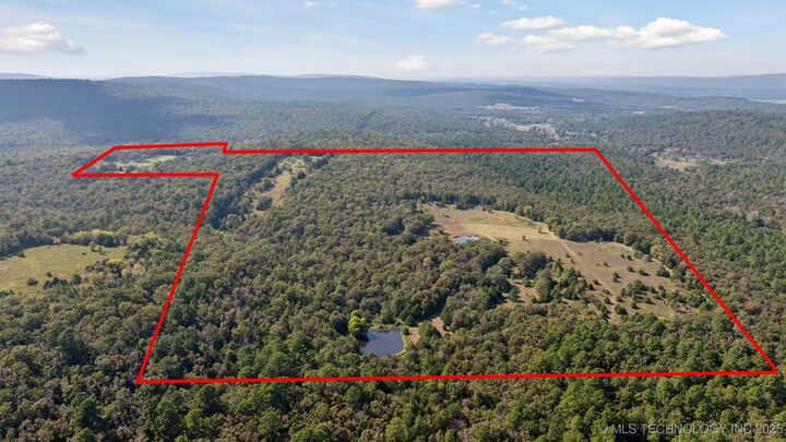 Property Photo:  3340 SE 1083 Road  OK 74563 